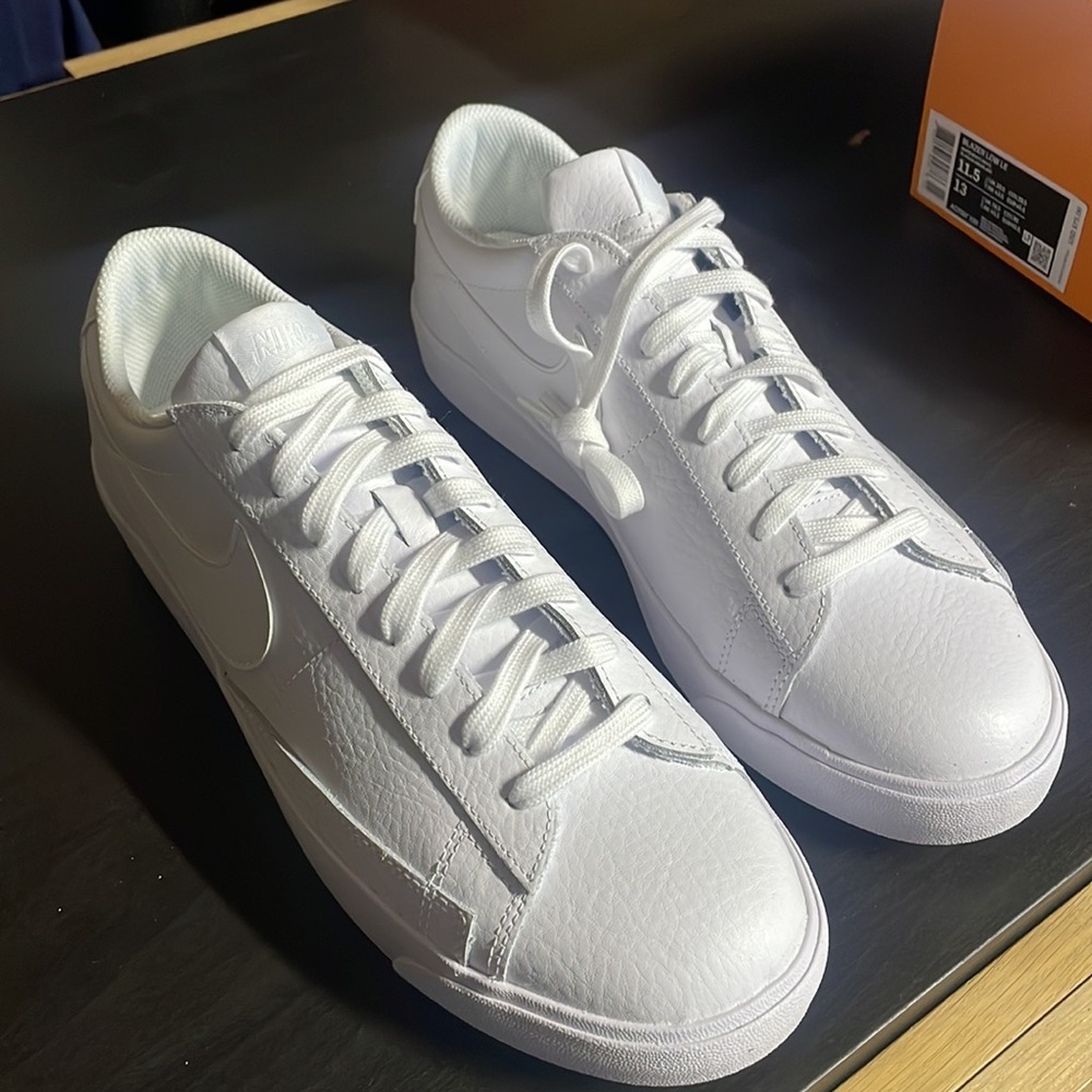 Nike blazer low le